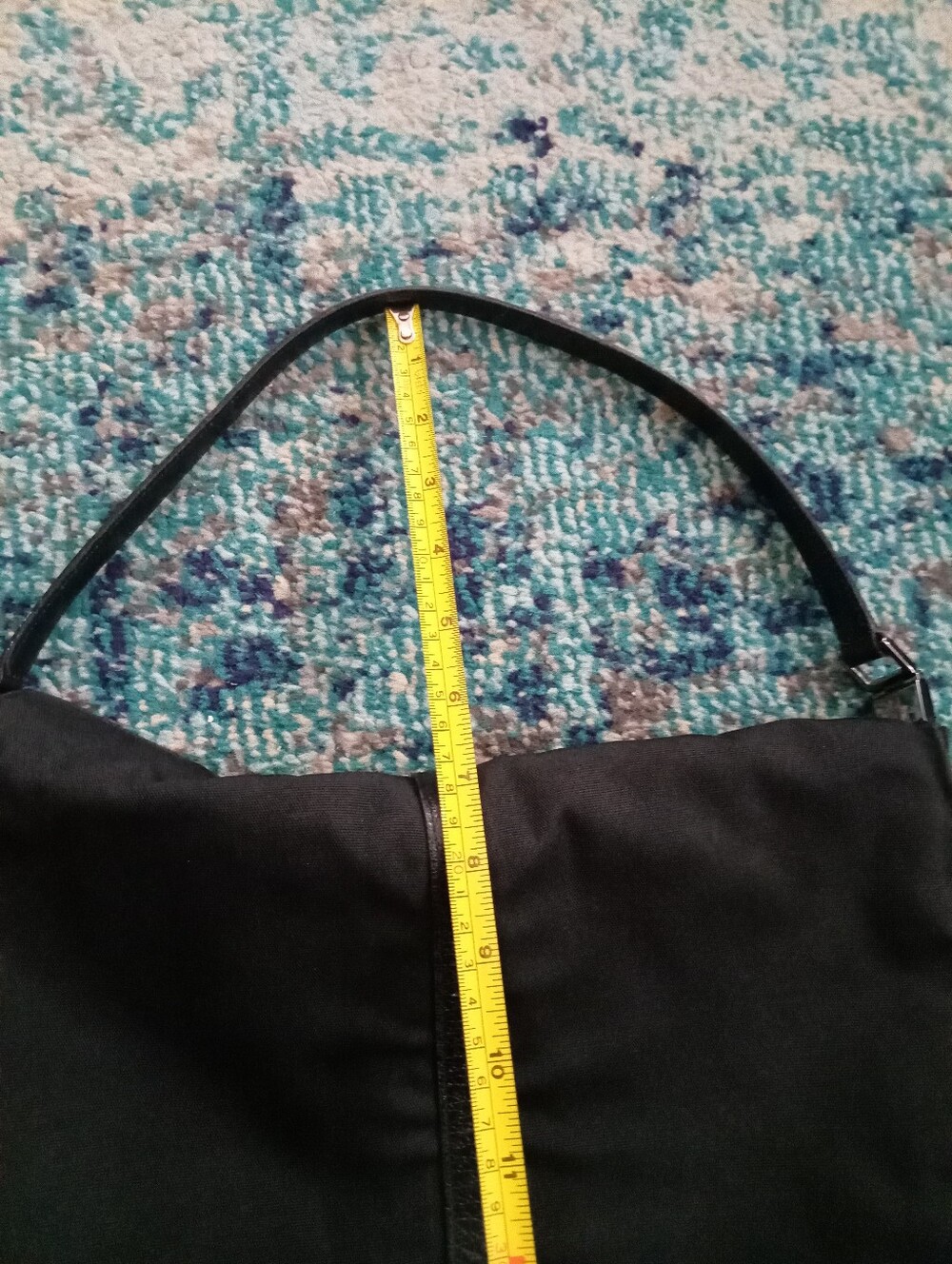 Gucci Black Canvas Jackie Shoulder Bag with Leather Trim - Picture 15 of 15